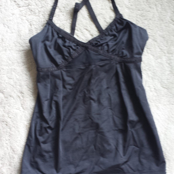 EUC Lululemon Dance Strap Tank, Black, Size 6 - Picture 3 of 6